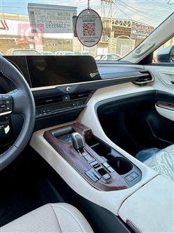 تۆیۆتا کراون